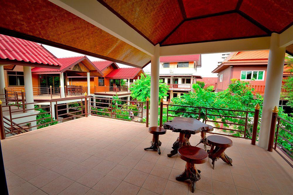 Avila Resort Pattaya Exterior photo
